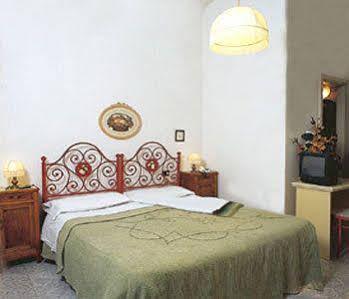 Hotel Mearini Firenze Kültér fotó